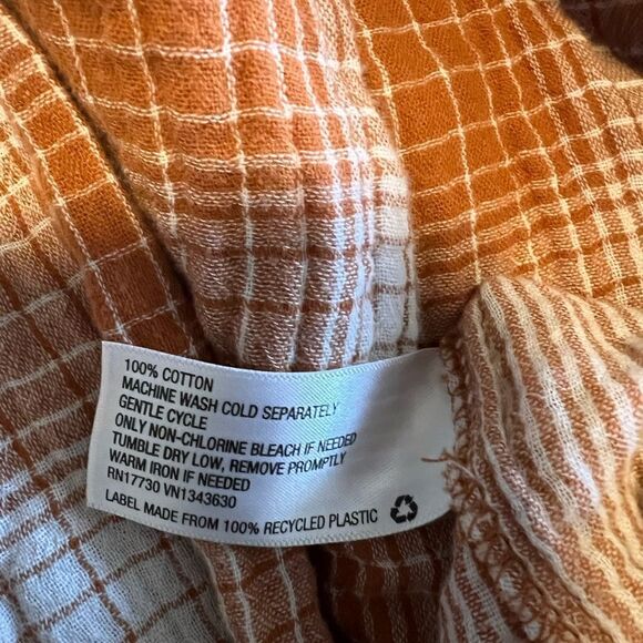 Universal Threads Orange Plaid Top - Picture 8 of 8